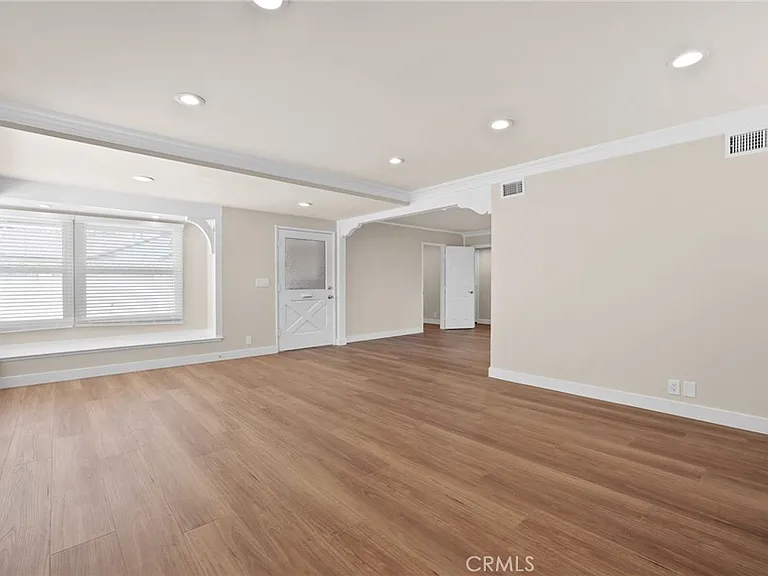 2932 Bostonian Dr — Photo 9