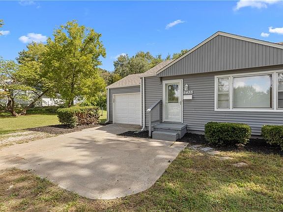 5th image of 5433 Willow Ave