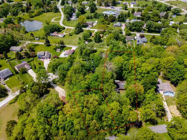 519 Lakengren Dr, Eaton, OH 45320