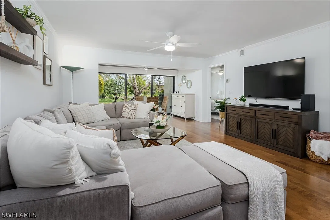 2 bed, 1116 sqft, $3,500 — Photo 1