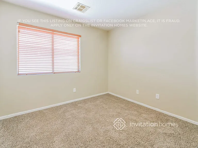 954 E Pima Ave — Photo 13