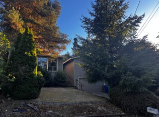 1246 SW Falcon St, Portland, OR 97219