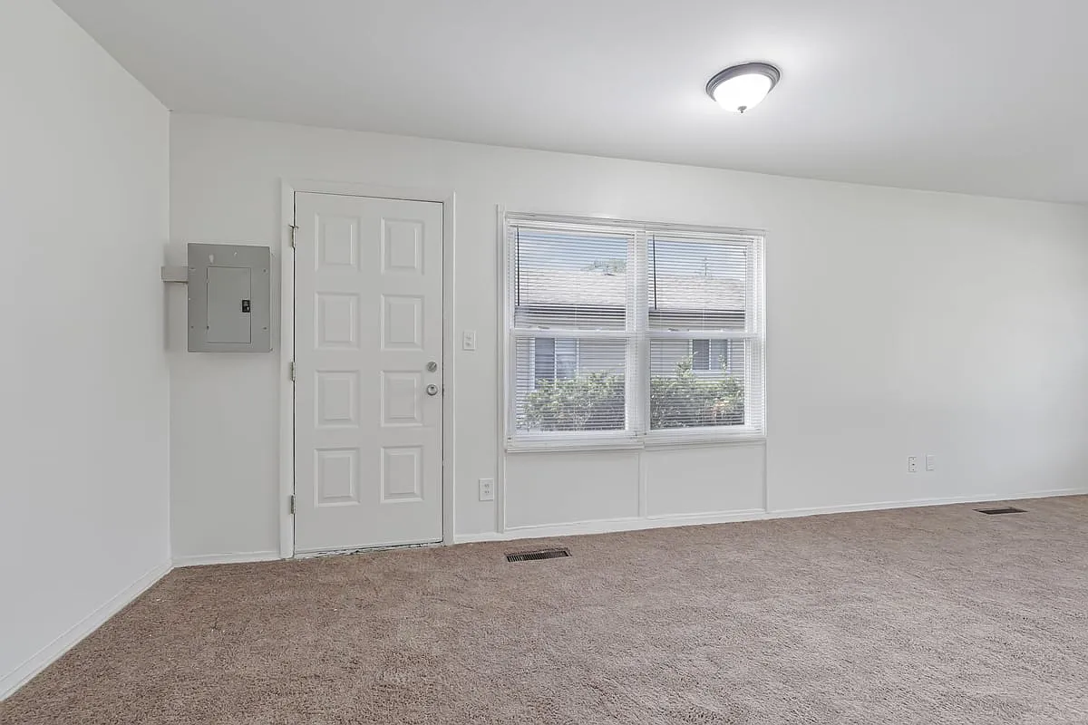 7399 Wollam Ave — Photo 3
