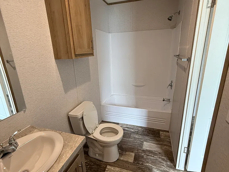 1023 SW 22nd St — Photo 13