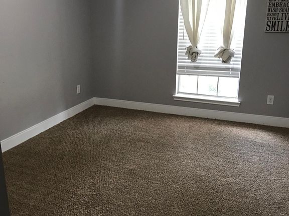 2nd image of 3109 Quail Run Dr