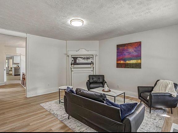 3rd image of 170 Pope St