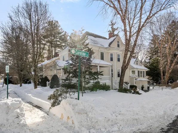 29 Abbott Rd, Wellesley, MA 02481