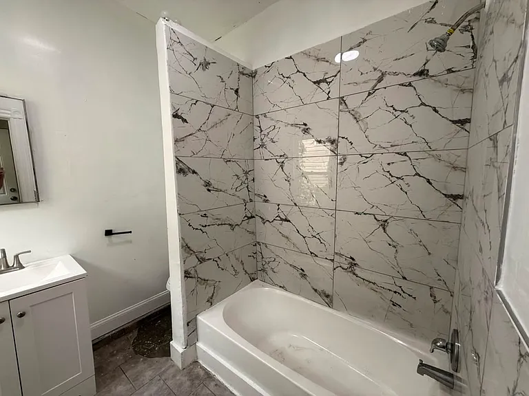 495 Clinton Ave #1 — Photo 4