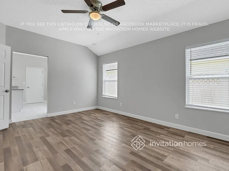 12427 Amanda Cove Trl — Photo 20