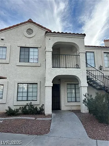 4805 Nara Vista Way Photo 1