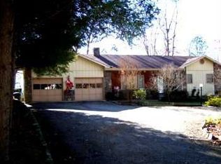 262 Fox Ridge Cir, Franklin, NC 28734