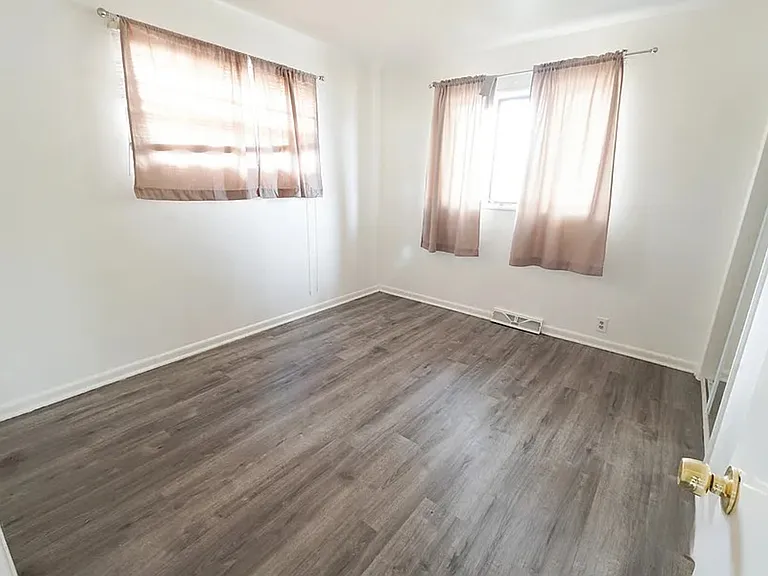 3025 W Saratoga Ave — Photo 12