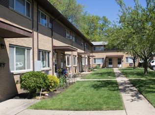 33001 Vine St, Willowick, OH 44095