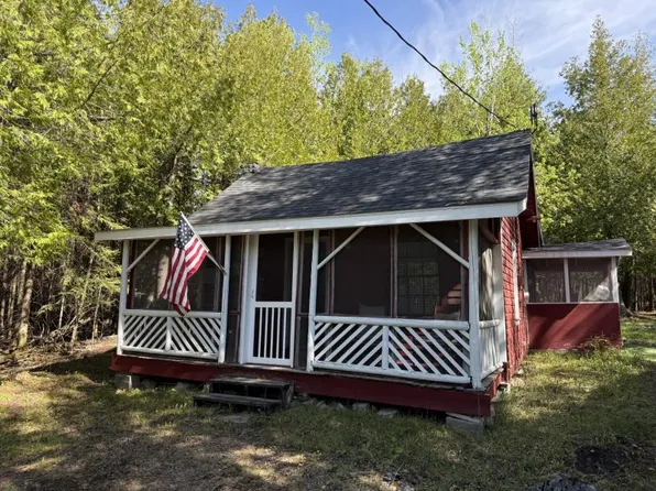 24001 E Old Ferry Dr, Drummond Island, MI 49726