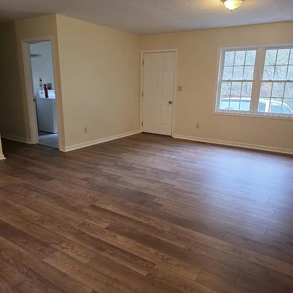 550 Reids Hill Rd — Photo 10