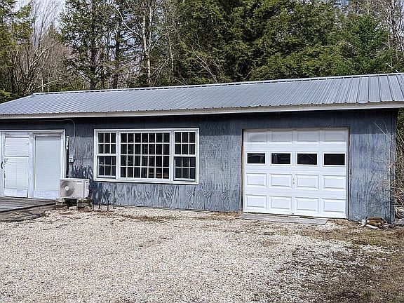 Garage with studio space