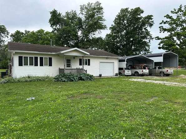 215 W 2nd St, Sumner, MO 64681