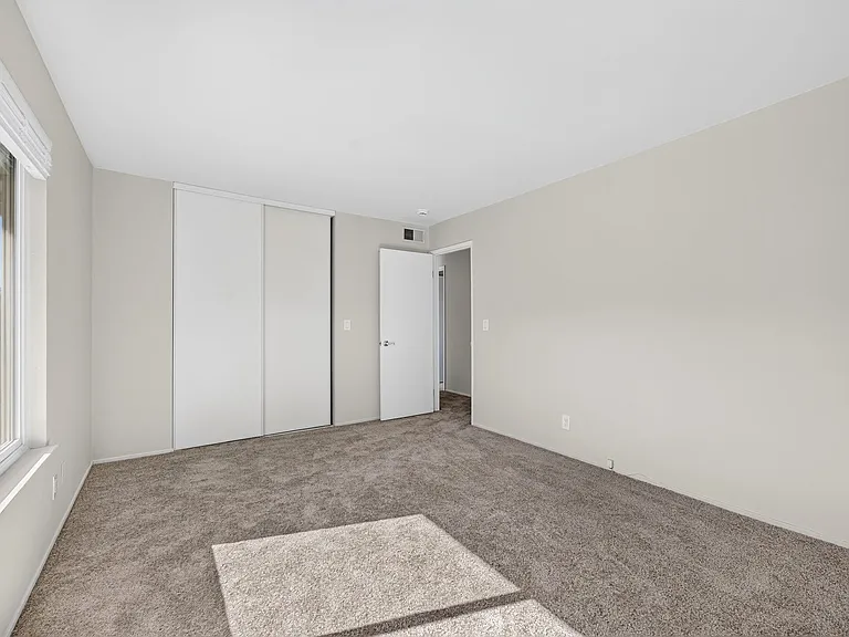 611 Rock Oak Rd — Photo 40