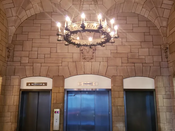 4 Lexington Avenue image 2 of 8