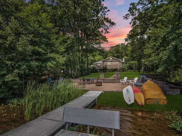 99 Little Lake Rd #L5, Jefferson Township, PA 18436