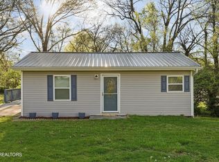 633 S Fairmont Ave, Morristown, TN 37813