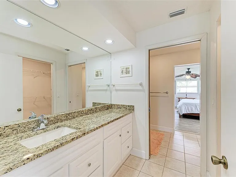 405 Bayside Ln — Photo 30