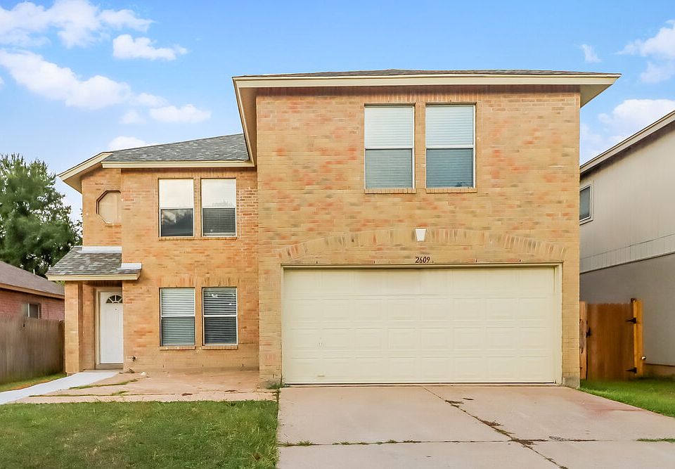 1st image of 2609 Byfield Dr