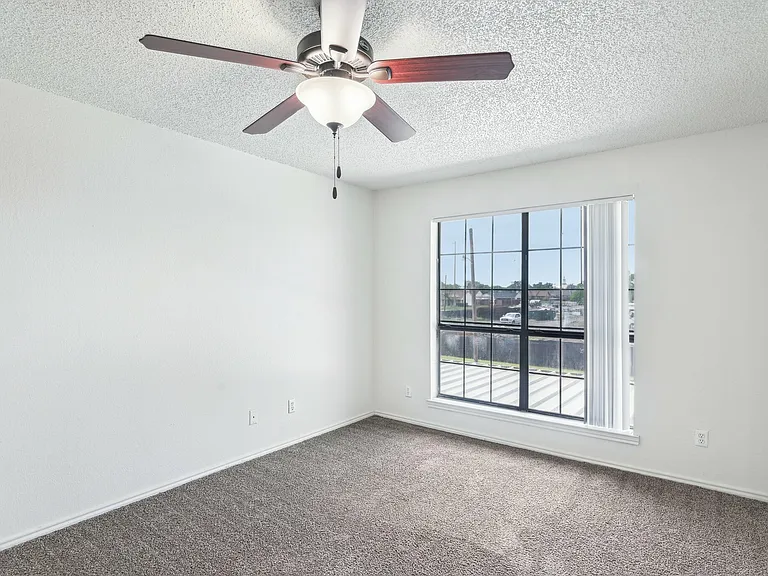 73-web-or-mls-4047 Childress Ave 4043201 Mesquite-1804-024