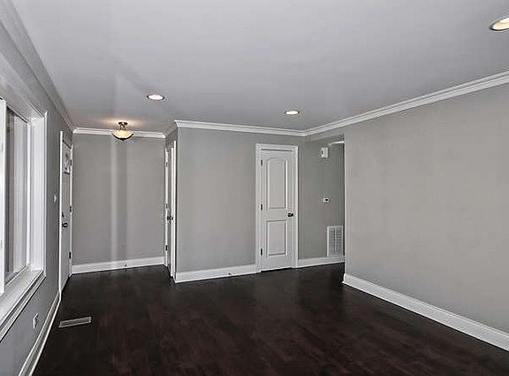 3rd image of 1244 N Boxwood Dr #A