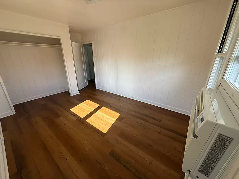 4149 Kilauea Ave — Photo 7