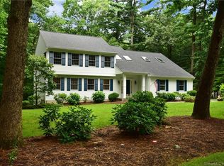 14 Coventry Ln, Avon, CT 06001