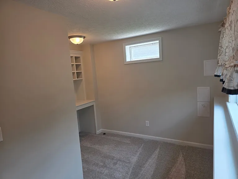 209 Riley Way — Photo 6