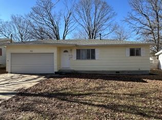 1145 S John Ave, Springfield, MO 65804