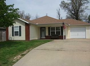 560 Marigold Ave, Springdale, AR 72764