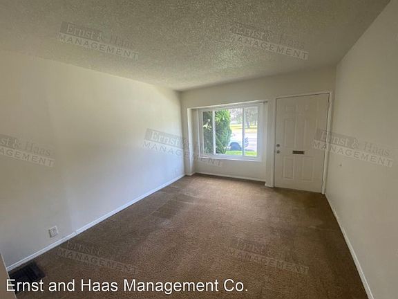 3rd image of 5235 E Carson St #4212838