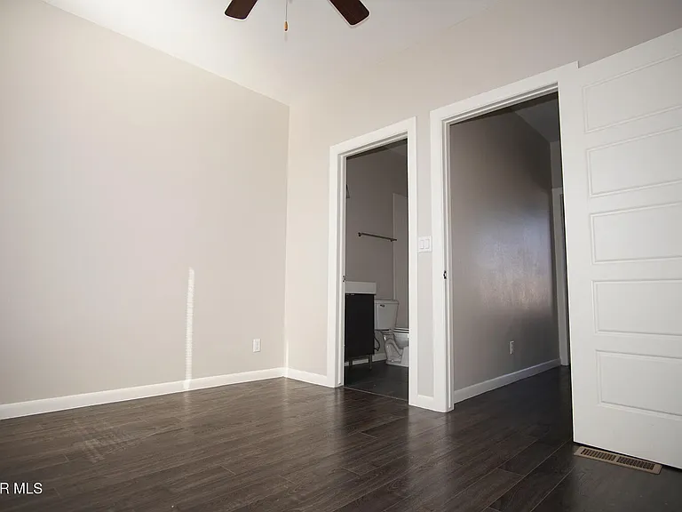 6262 Woodrow Bean Transmountain Dr #7 — Photo 11