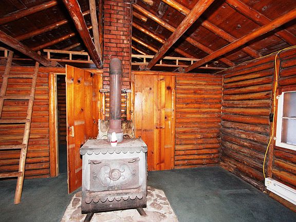 3rd image of 1640 N Westshore Dr