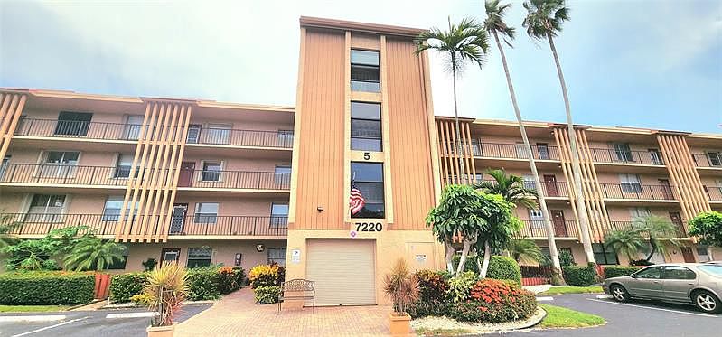 1st image of 7220 Lake Circle Dr APT 402