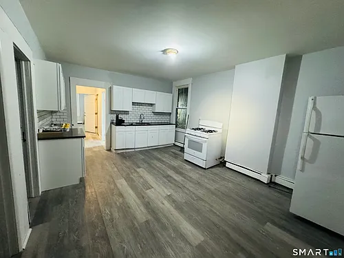 29 White St #3 Photo 1
