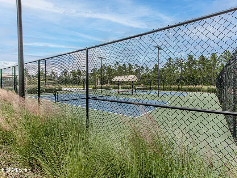 2446 Oak Stream Dr — Photo 46
