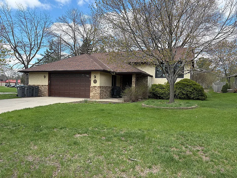17180 Mallard Ct