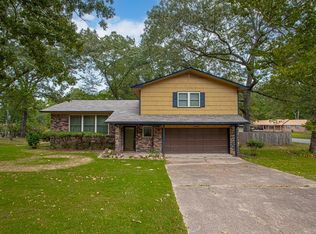 1540 Valley View Dr, Malvern, AR 72104