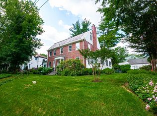 3 Brookside Cir, Yonkers, NY 10708