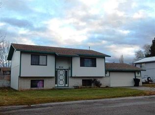 822 Reed St, American Falls, ID 83211