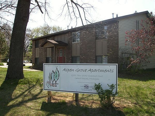 exterior2
