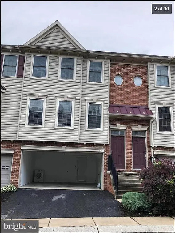 Building Photo - 6341 Creekbend Dr