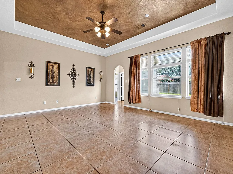26738 Henson Falls Dr — Photo 21