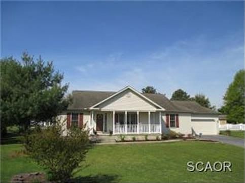 1st image of 304 Country Pl