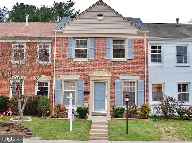 9 Midline Rd
