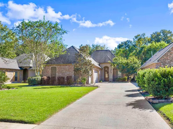 9482 Wyndham Way, Denham Springs, LA 70726